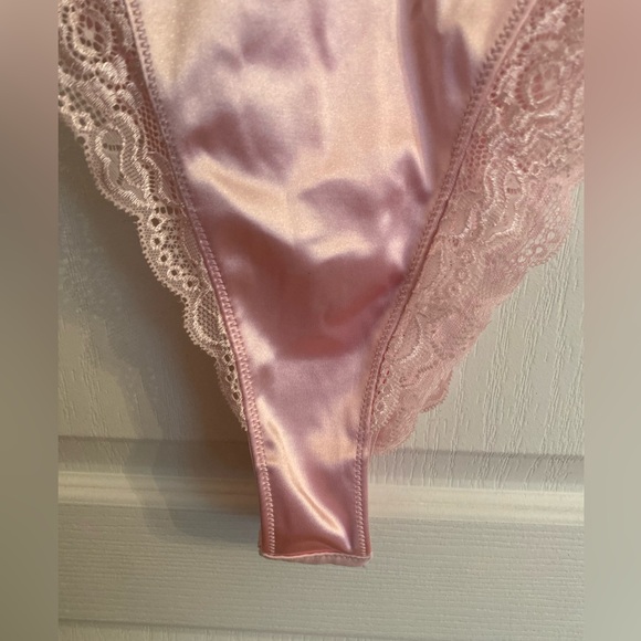 Urban outfitters pink satin lace bodysuit - Picture 6 of 8